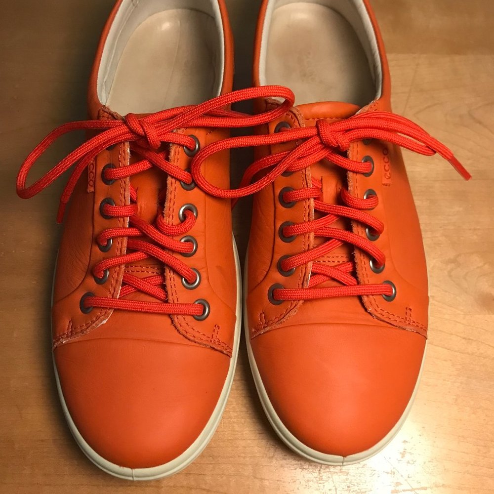 Orange Ecco Soft 7 Women's Sneaker (EU 39/US 8)